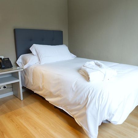 Hotel Ciudad Del Sol Ecija Bagian luar foto