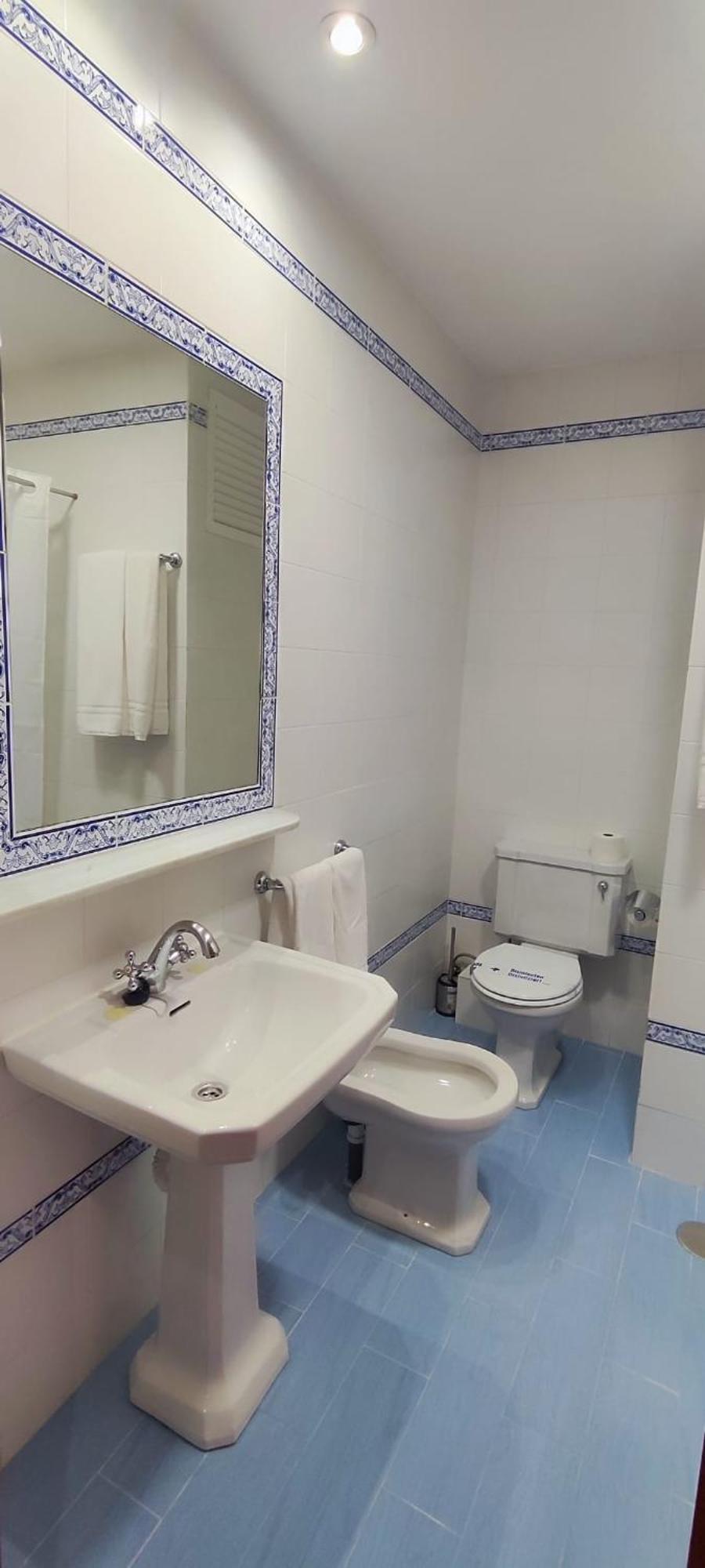 Hotel Ciudad Del Sol Ecija Bagian luar foto